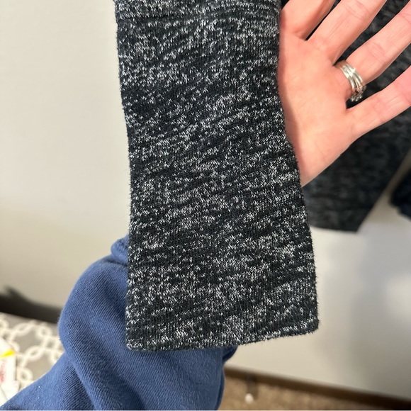 Merona Dark Gray Long Sleeve Cowl Neck Sweater Size Medium - Picture 5 of 11